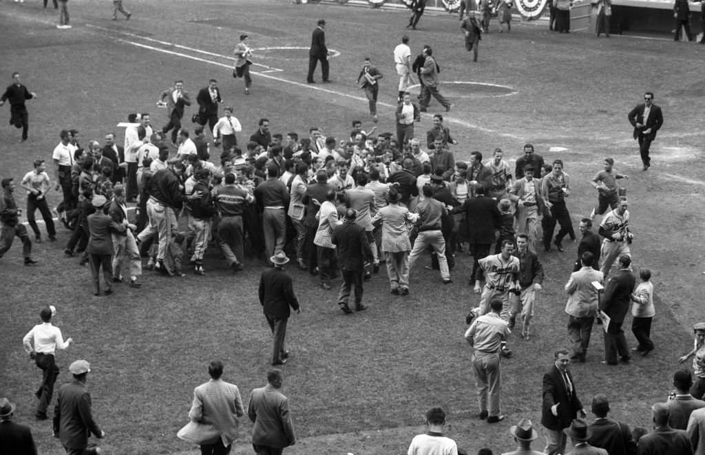 New York Yankees vs Milwaukee Braves, 1957