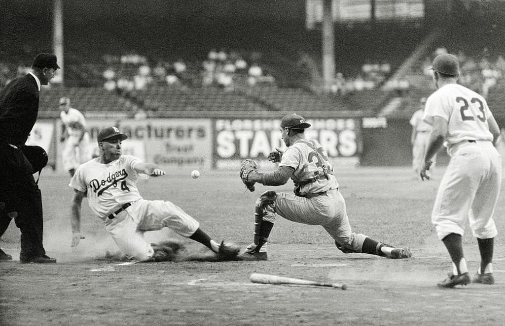 Brooklyn Dodgers vs Philadelphia Phillies, 1957