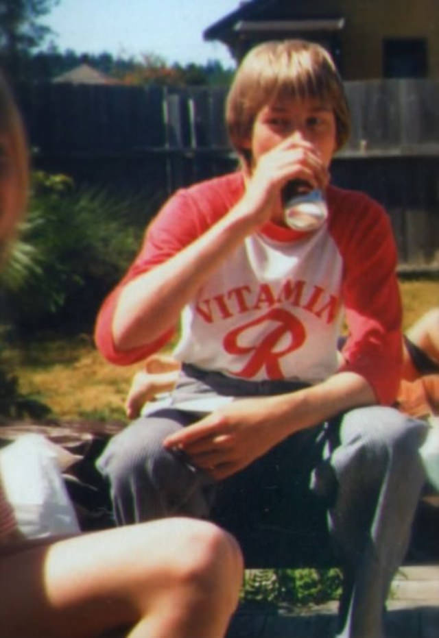 Lovely Childhood Photos of Kurt Cobain that are Too Damn Cute