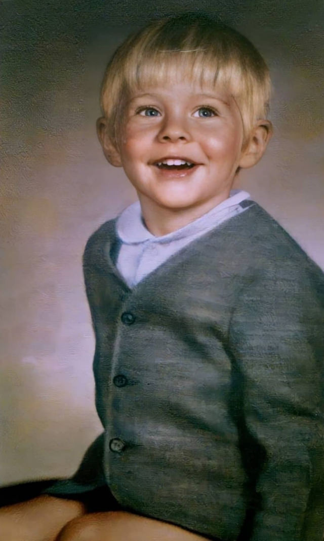 Lovely Childhood Photos of Kurt Cobain that are Too Damn Cute