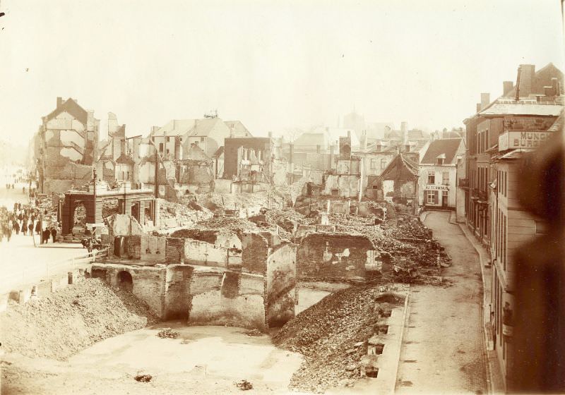 City Hall view of rubble, Leuven, August 1914