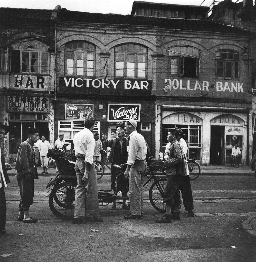 China's Last Days: Fascinating Photos of Life in Shanghai from 1947-1949 by Jack Birns