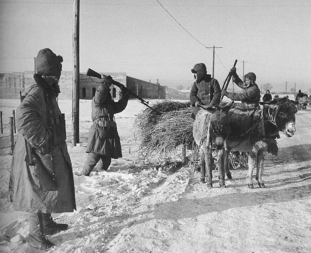 China's Last Days: Fascinating Photos of Life in Shanghai from 1947-1949 by Jack Birns