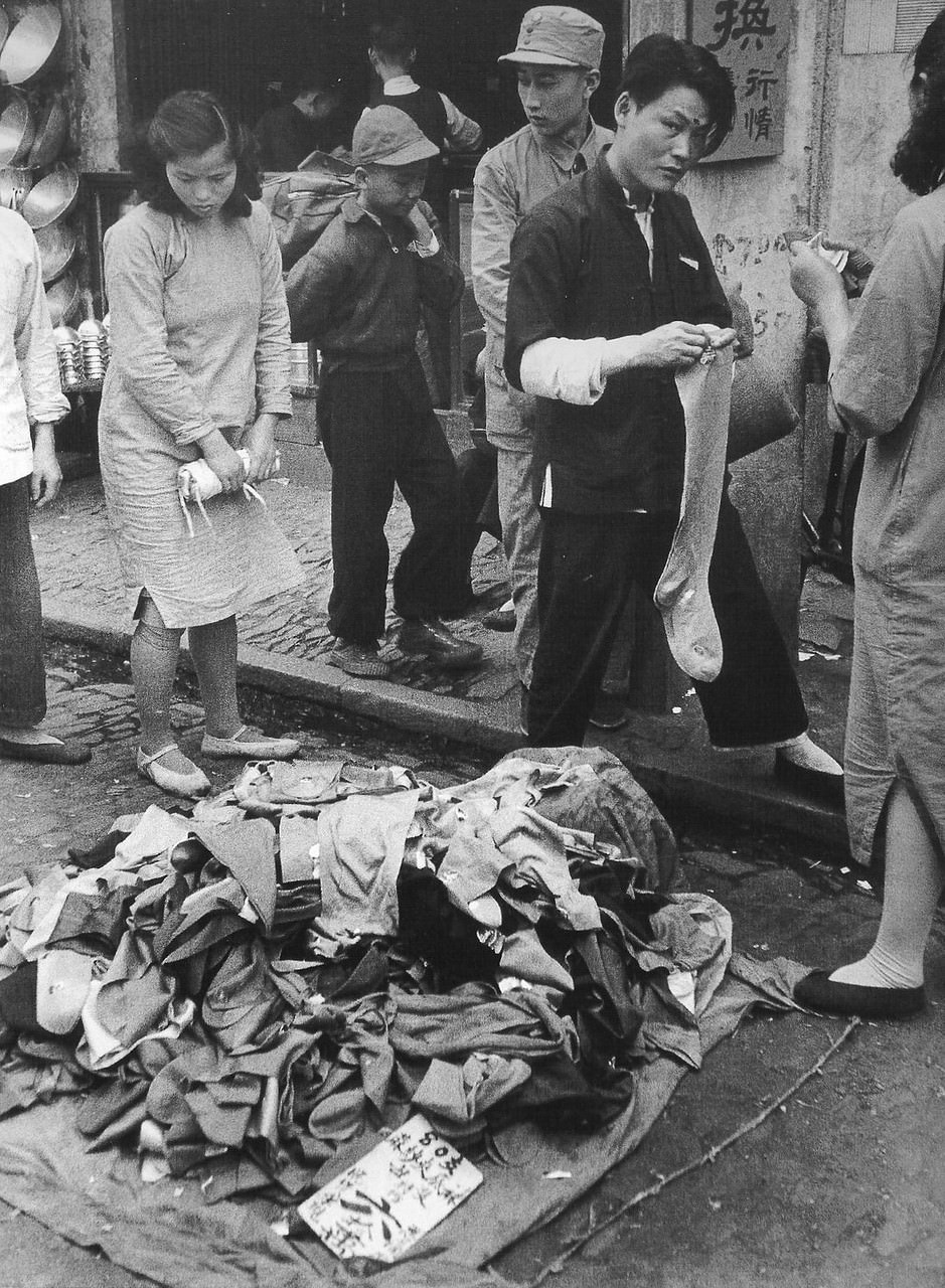 China's Last Days: Fascinating Photos of Life in Shanghai from 1947-1949 by Jack Birns