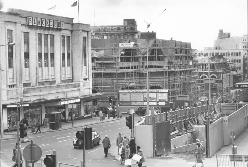 Blackers Department Store shortly after it was announced that the store was closing, 1988