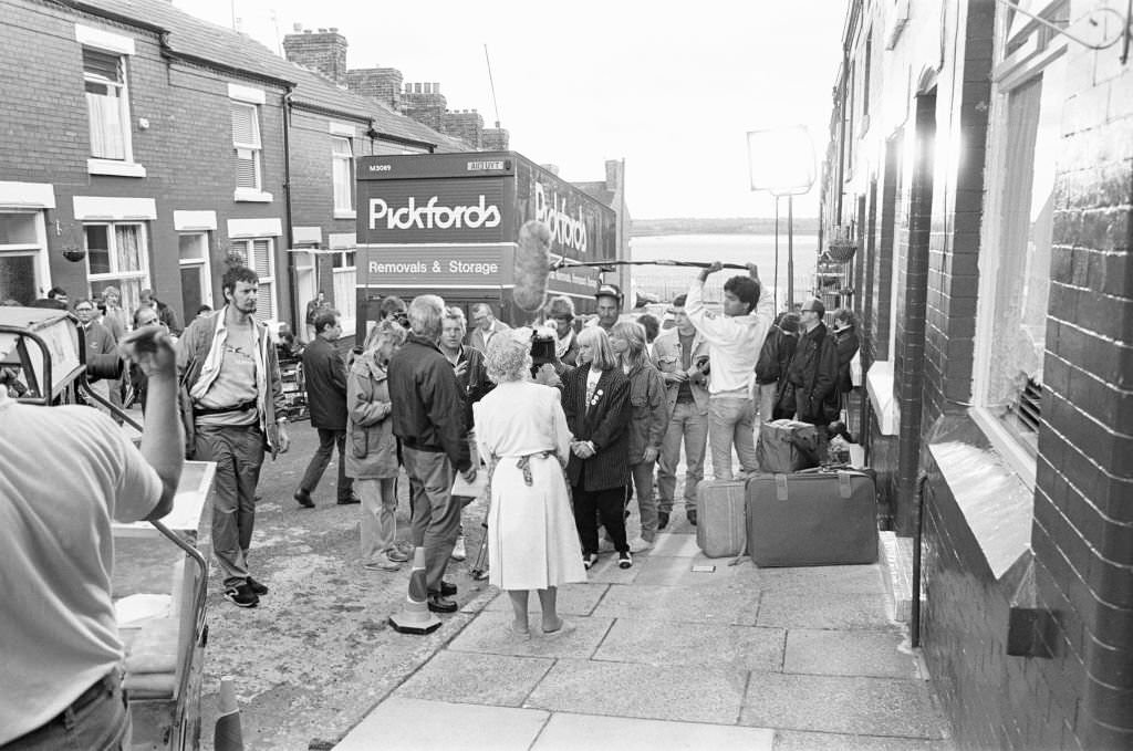 The BBC in Elswick Street, Dingle filming the hit comedy "Bread" 11th July 1987.