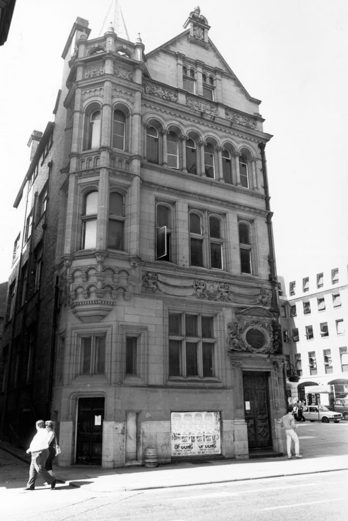 Moorfields buildings, 4th July 1989.