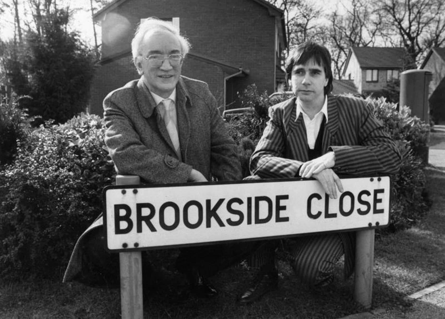 John Stalker, Deputy Chief Constable of Greater Manchester Police with Phil Redmond on the Brookside set, Liverpool, Monday 16th March 1987.