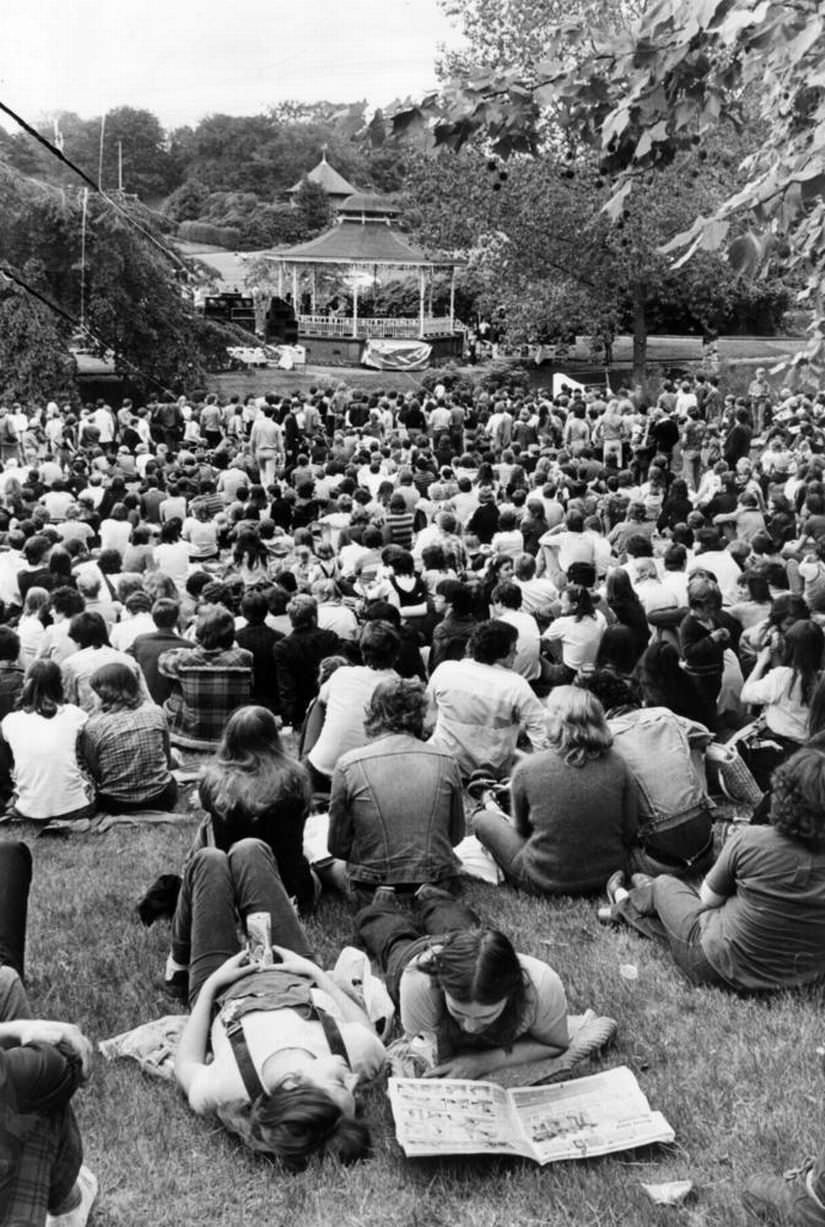 Larks in the Park, Music Festival, Sefton Park, Liverpool, 24th August 1984.