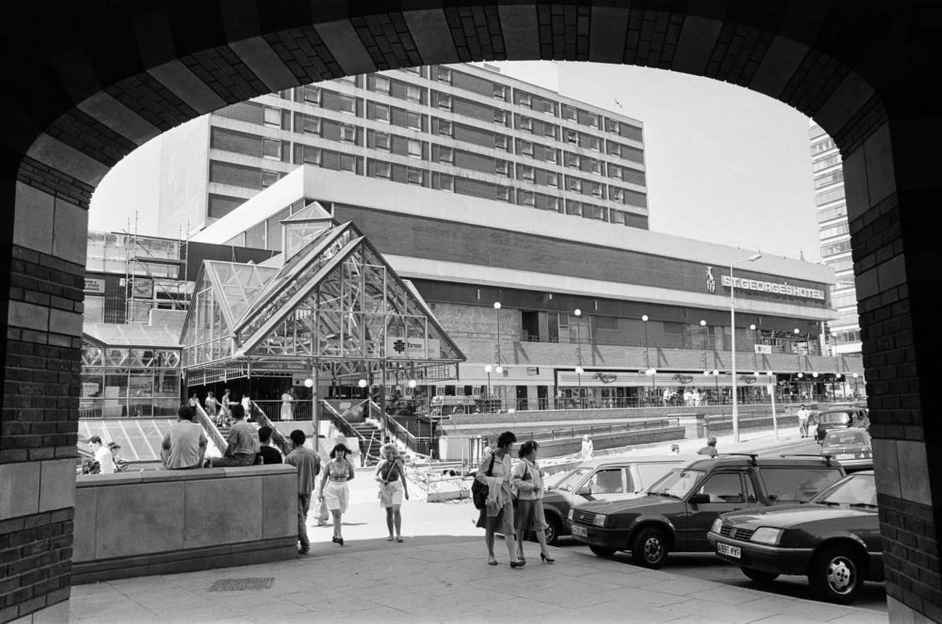 Clayton Square Shopping Centre, St Johns Blacklers store conversion well under way, Liverpool 19th July 1989.