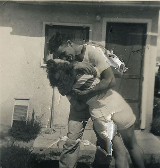 Beautiful Vintage Photos of Lovely Couples from the 1940s