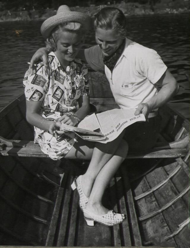 Beautiful Vintage Photos of Lovely Couples from the 1940s