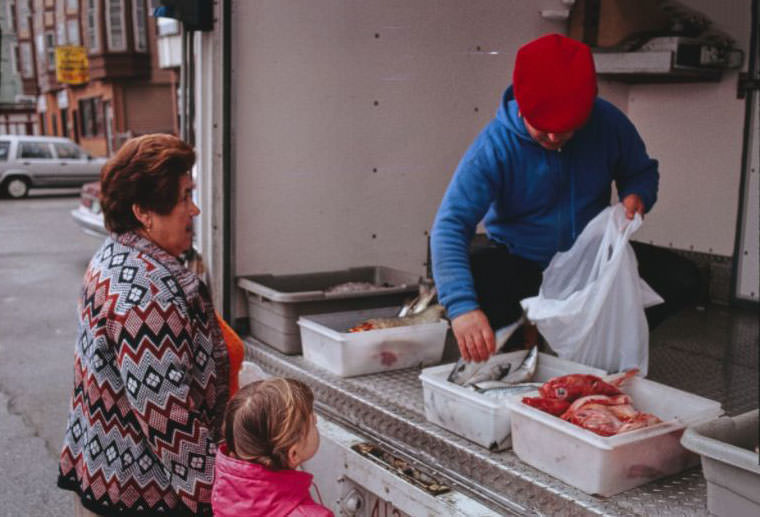 Central St. fish peddler.