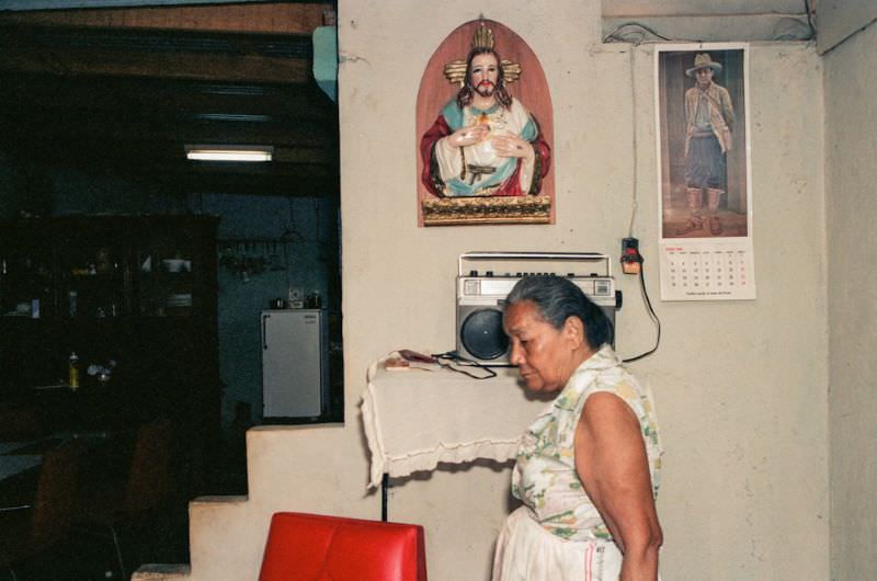 Doña Mercedes listens to Radio Sandino every morning at 6am, Managua, Nicaragua, 1985
