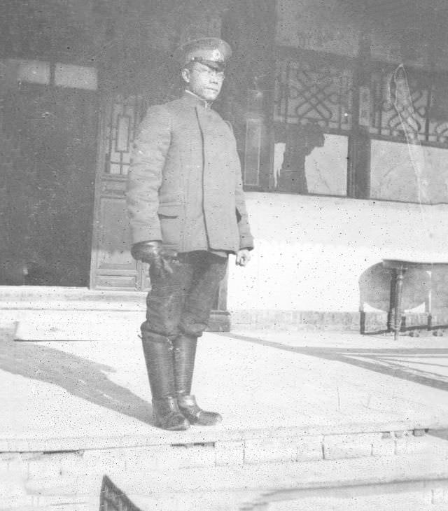 Dr. Wu Lien Te, Chinese Director of Anti-Plague Bureau, Fuchiatien