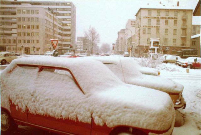 Bismarckplatz 15 in January 1973