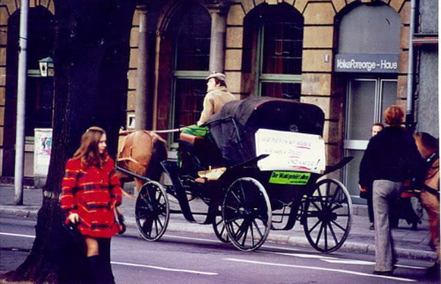 Mannheim street scene, December 1973