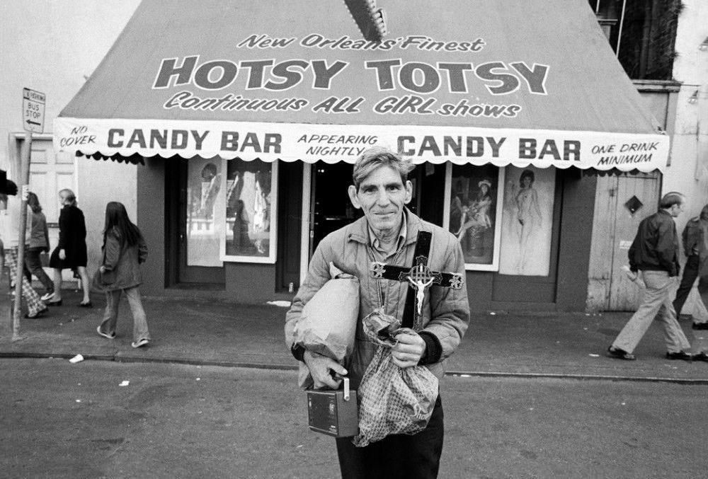 Fabulous Photos of Mardi Gras, New Orleans from the 1970s and 1980s by Bruce Gilden