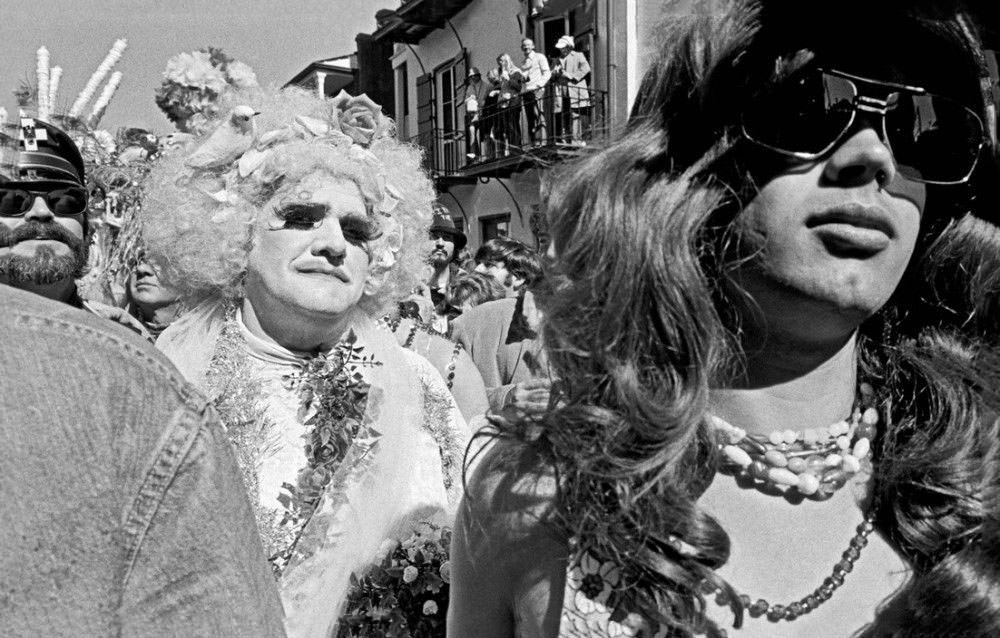 Fabulous Photos of Mardi Gras, New Orleans from the 1970s and 1980s by Bruce Gilden