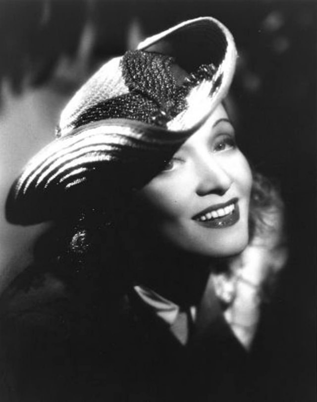 Fabulous Photos of Marlene Dietrich as Maria' Angel' Barker from the movie 'Angel (1937)'