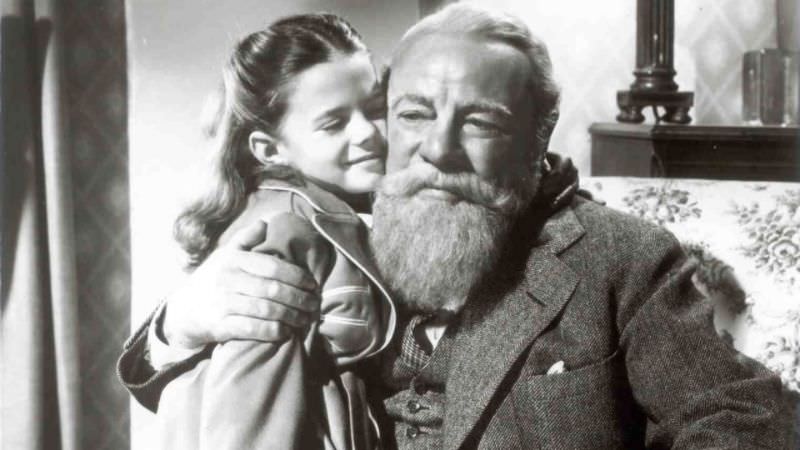 A Holiday Classic: Beautiful Photos from the movie 'Miracle on the 34th Street (1947)'