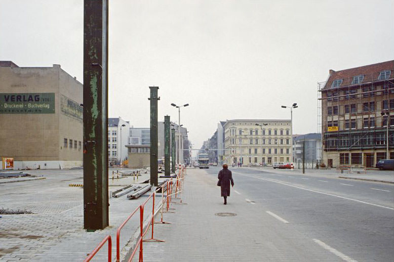Friedrichstraße, Berlin-Mitte, 1991