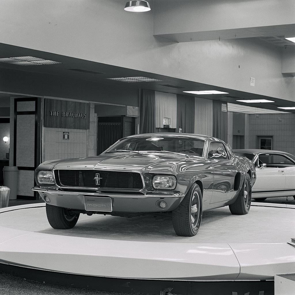 Ford Mustang Mach I (prototype), New York Auto Show, 1967
