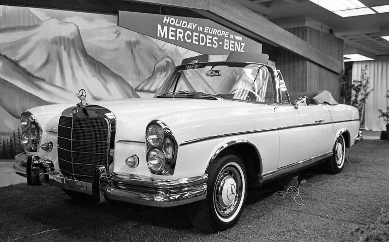 New York Auto Show, 1965