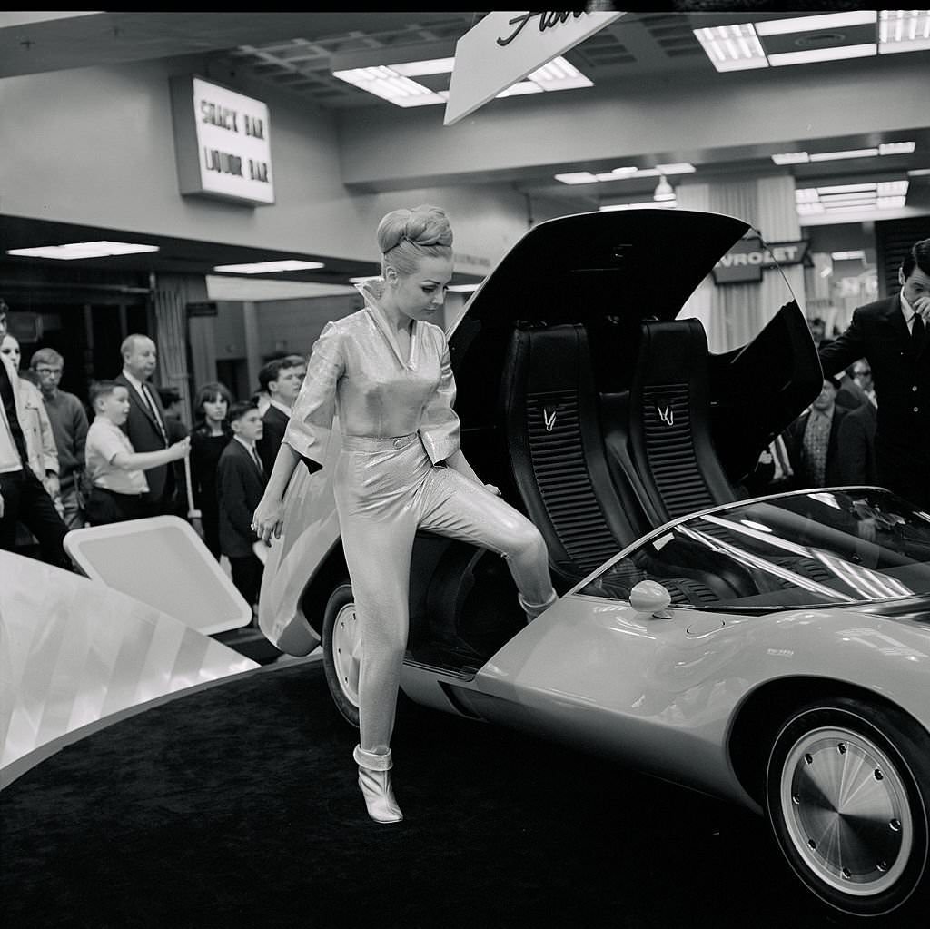 Chevrolet's Astro I, New York Auto Show, 1967