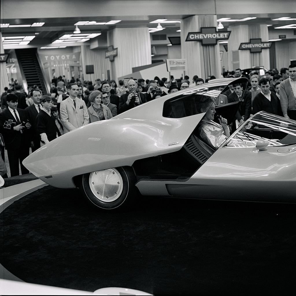 Chevrolet's Astro I, New York Auto Show, 1967