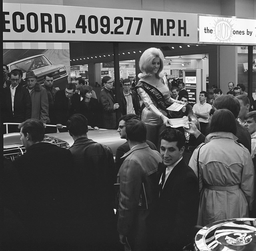 New York Auto Show, 1966