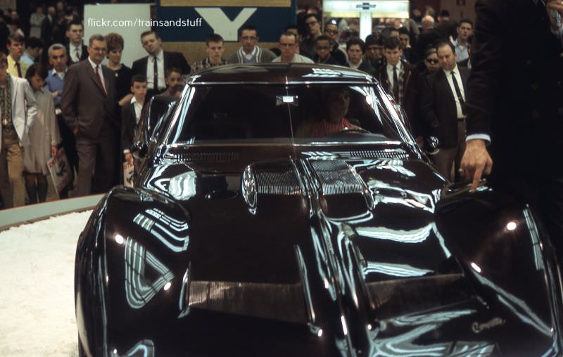 Corvette Mako Shark II at the New York Auto Show, 1966