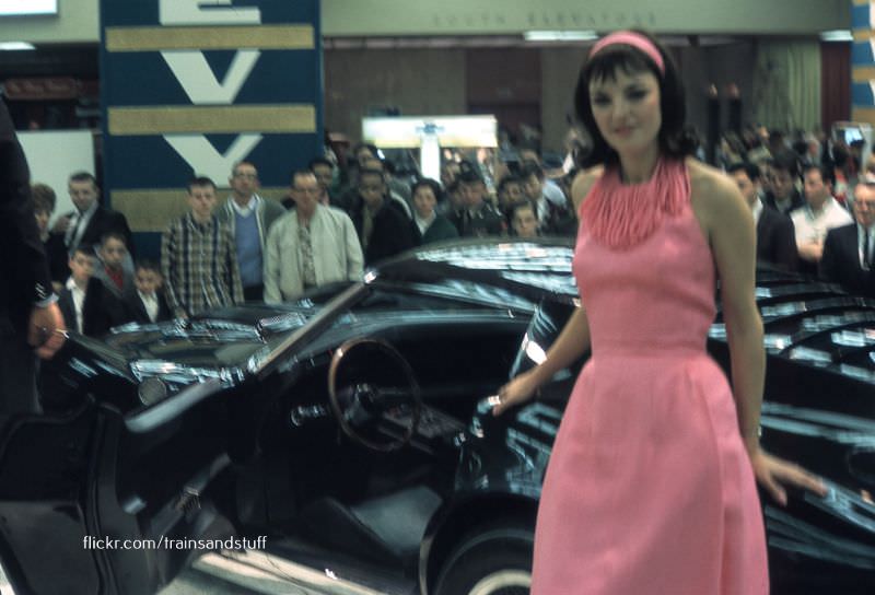 New York Auto Show, 1966