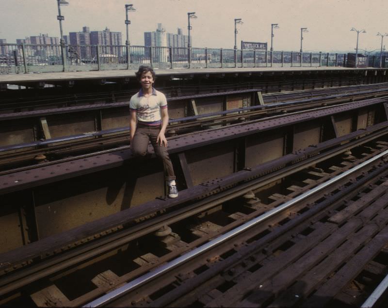 The Street Life of New York City in the 1980s Through the Lens of Steven Siegel