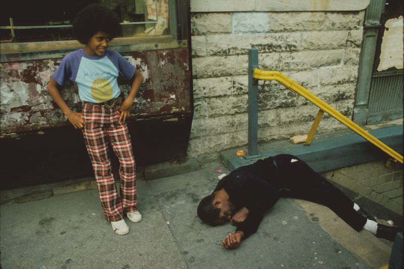 The Street Life of New York City in the 1980s Through the Lens of Steven Siegel