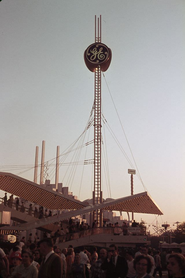 GE Tower