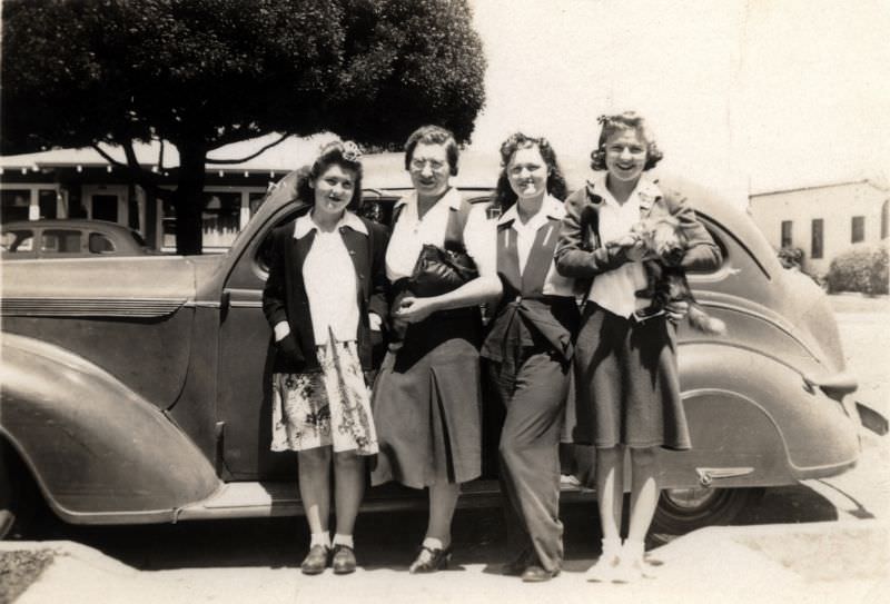 Fabulous Photos of People with their Chrysler Automobiles from the Past