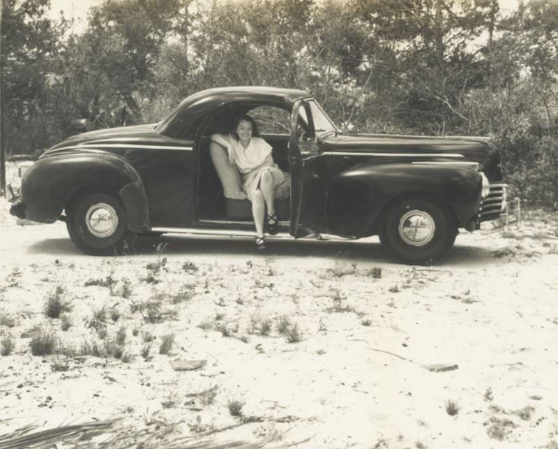 Fabulous Photos of People with their Chrysler Automobiles from the Past