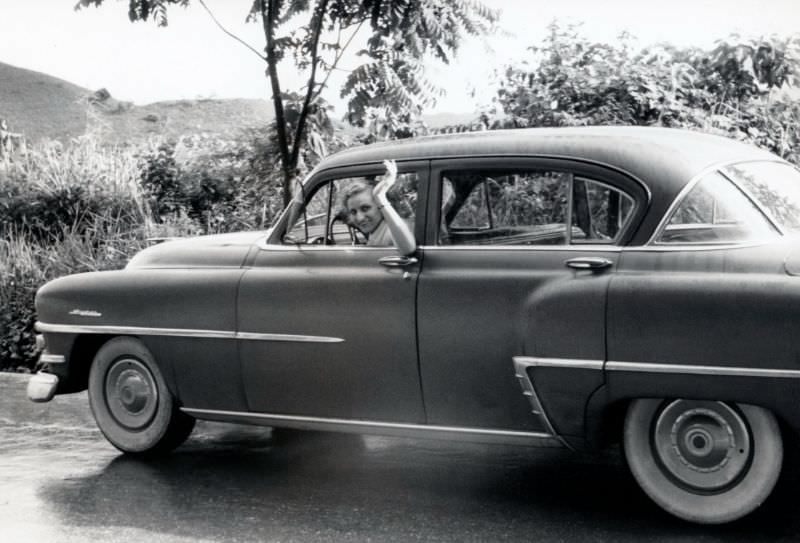 Fabulous Photos of People with their Chrysler Automobiles from the Past