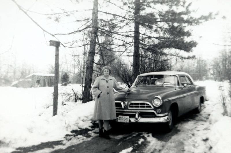 Fabulous Photos of People with their Chrysler Automobiles from the Past