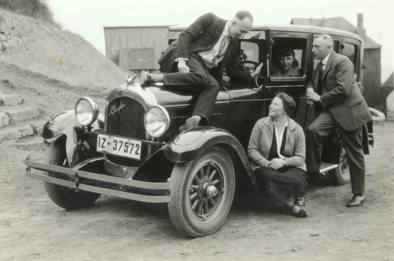 Fabulous Photos of People with their Chrysler Automobiles from the Past