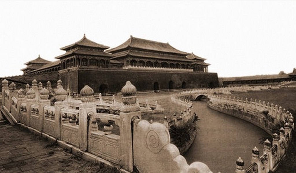 The Meridian Gate, Entrance To The Forbidden City, Peking China, 1927