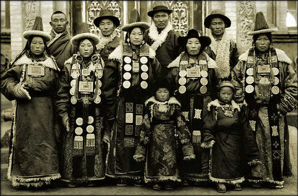 Family in Lanchow, China, 1944