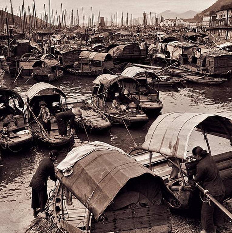 Fisher Families With Junks In Aberdeen Harbor, Hong Kong Island, 1946