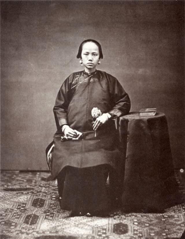 Pregnant girl in Macao, 1861