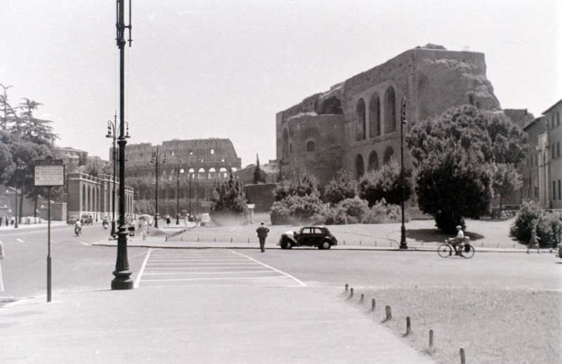 Via dei Fori Imperiali,1956