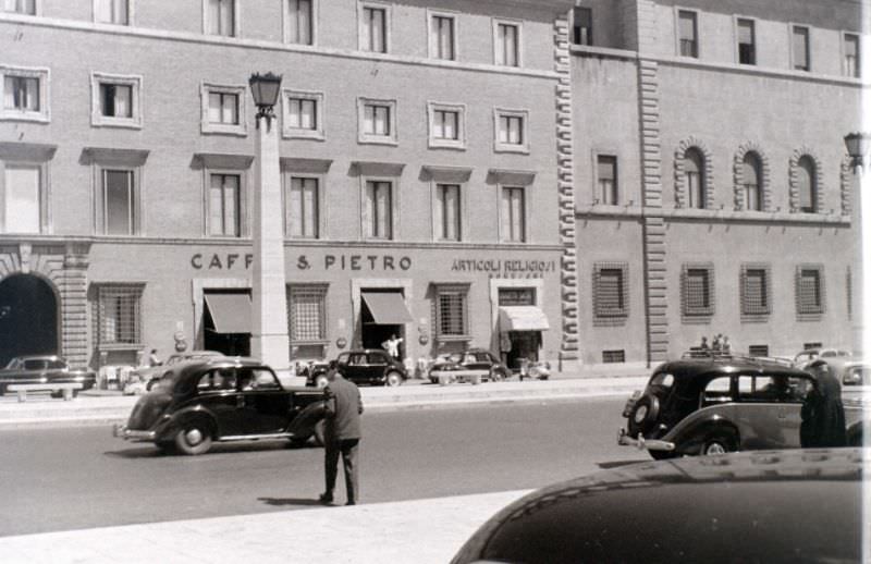 Via Conciliazone,1956