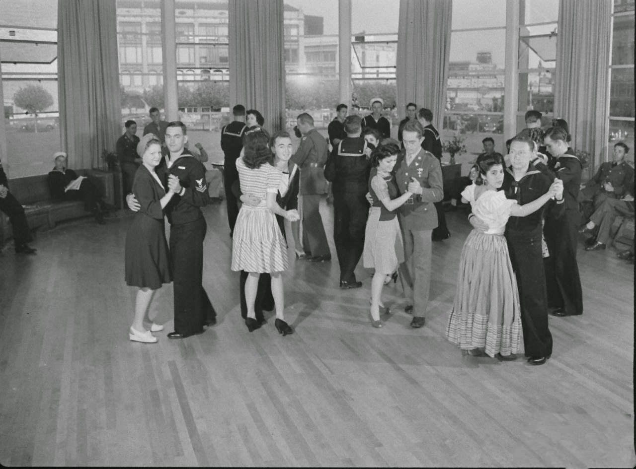 Fascinating Historical Photos of Life in San Francisco in 1943