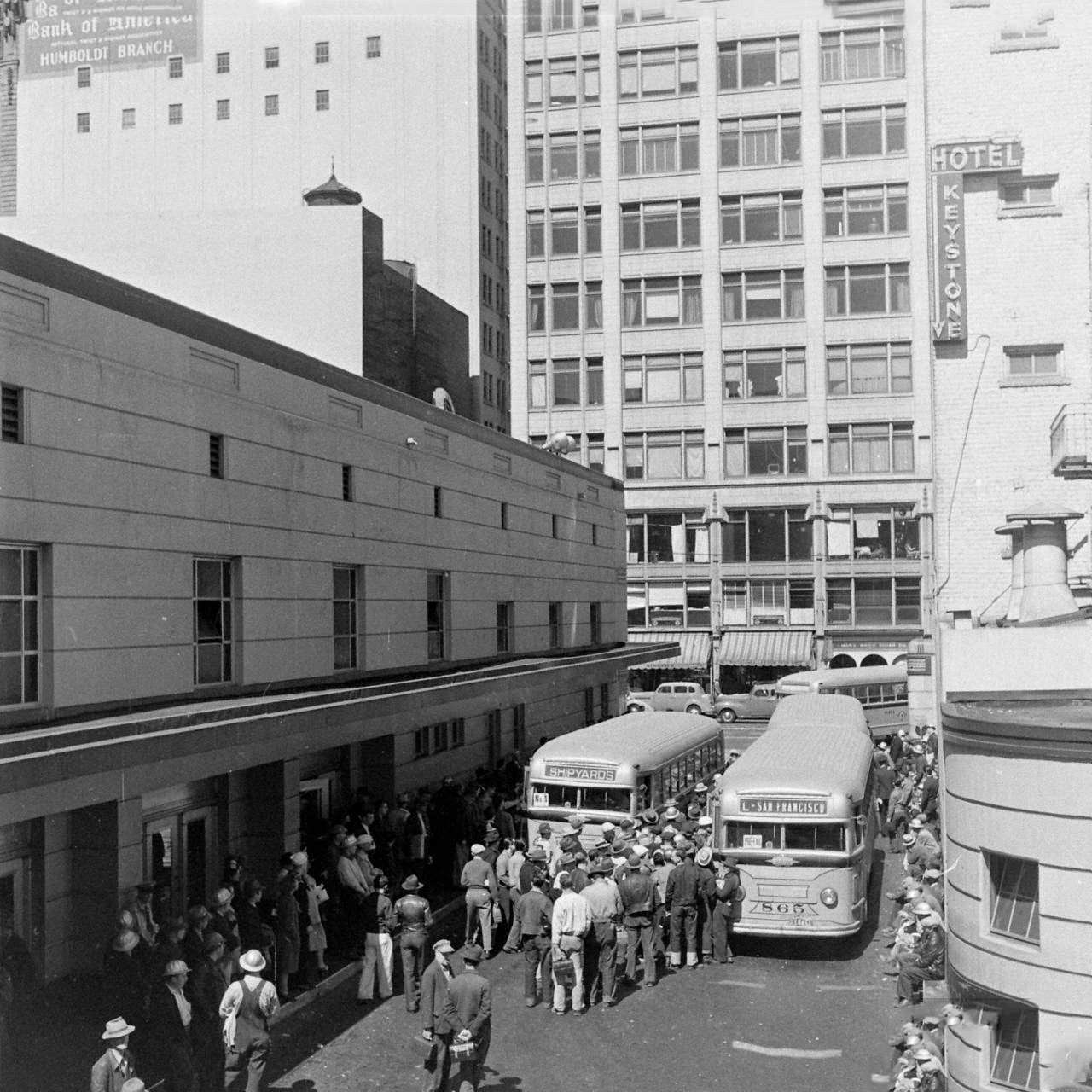 Fascinating Historical Photos of Life in San Francisco in 1943