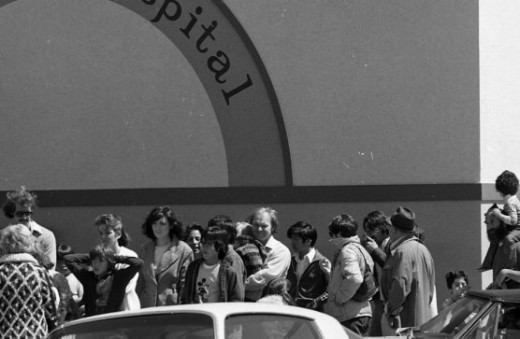 People Lining up for Star Wars at the Coronet Theatre in San Francisco, 1977